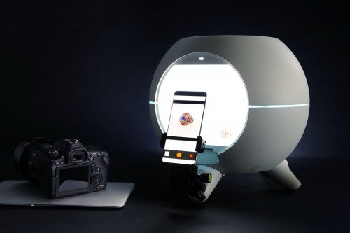 Эта интеллектуальная фотостудия со встроенным поворотным столом 360 обещает упростить профессиональную фотосъемку продуктов