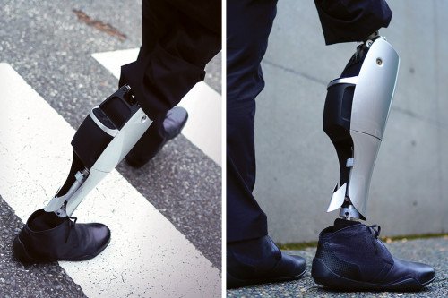 Роботизированный протез колена подметает светильник на премии Red Dot Design Award: Design Concept 2020